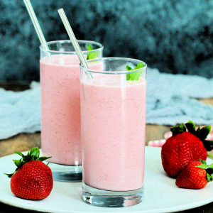 Strawberry lassi (G)